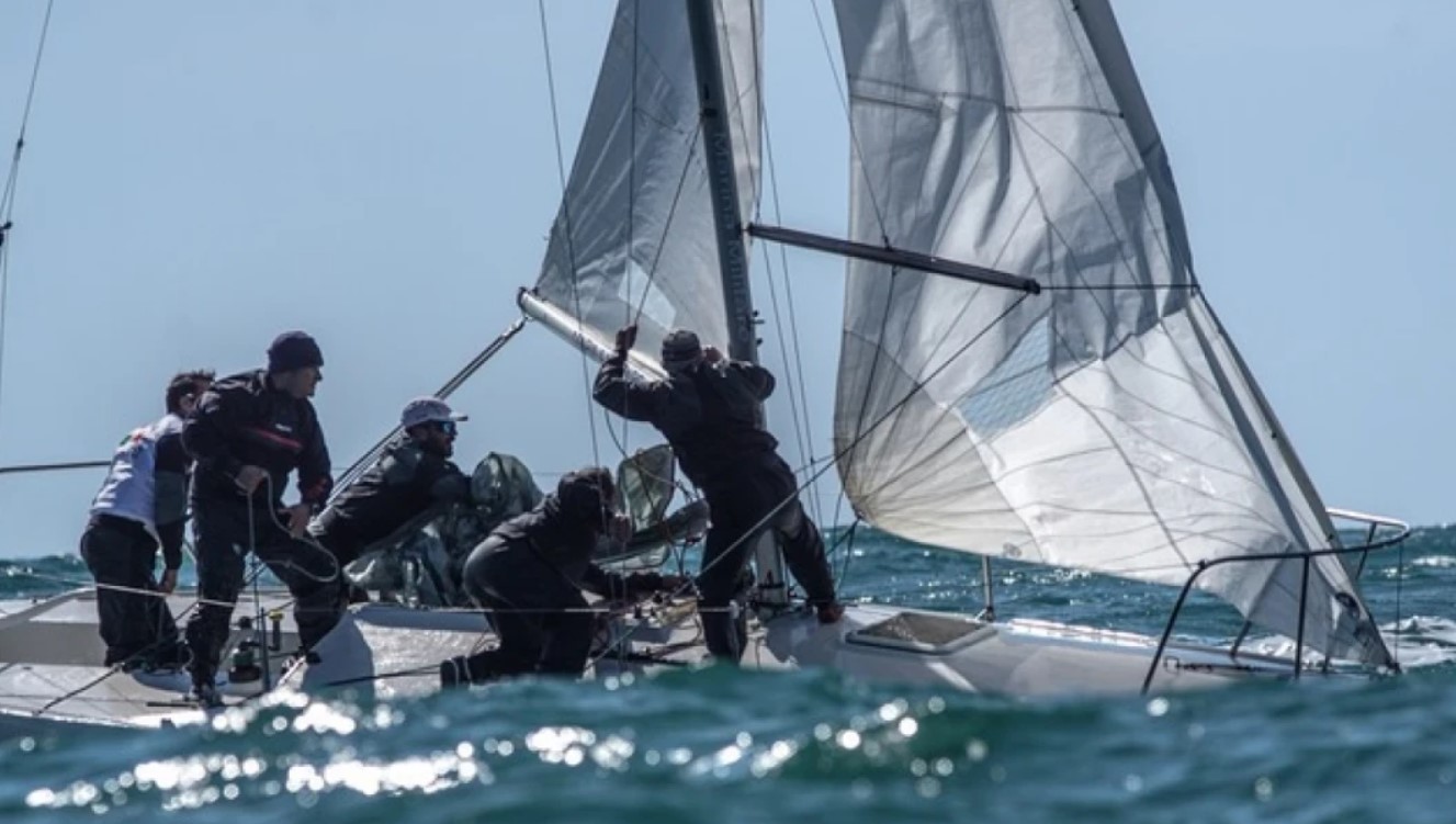  CORSO DI VELA PER ADULTI – MONOTIPO CLASSE J24